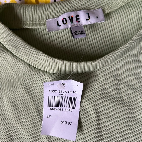 Rainbow bodysuit - Picture 3 of 4